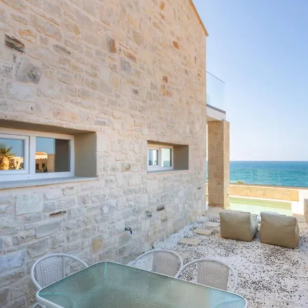 Ferienhaus Lucia Beachfront