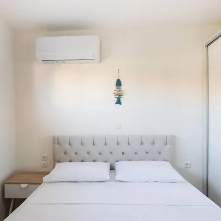 Vakantiehuis Lucia Beachfront